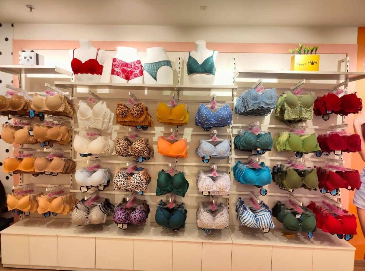 Monetizing intimate fashion: Clovia leverages festival retail